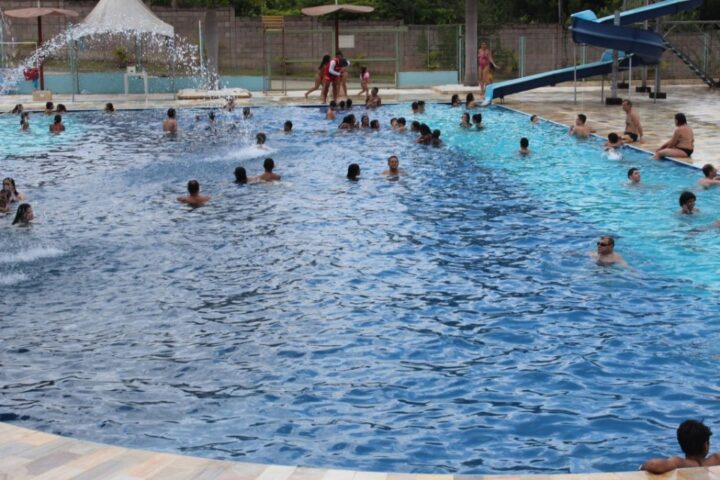 piscina-1024x683 piscina-1024x683